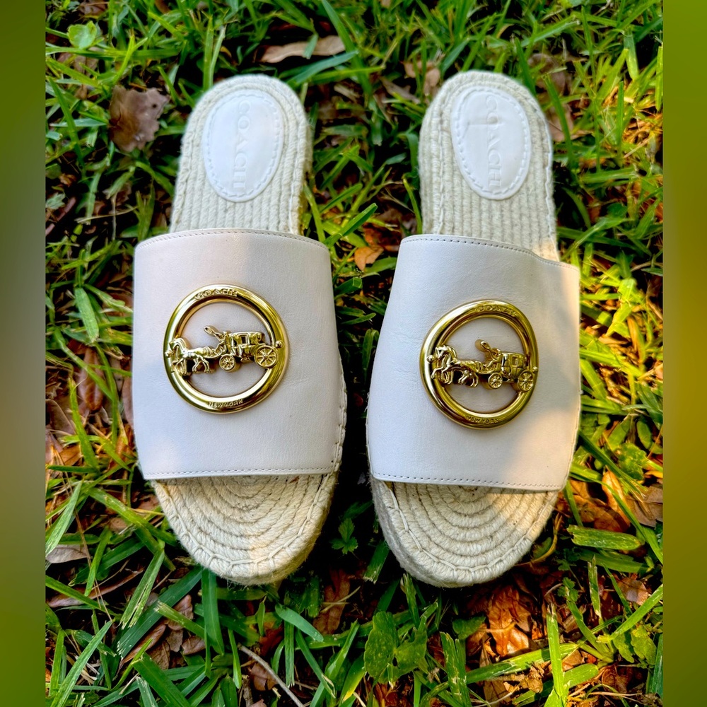 COACH slides size 7.5